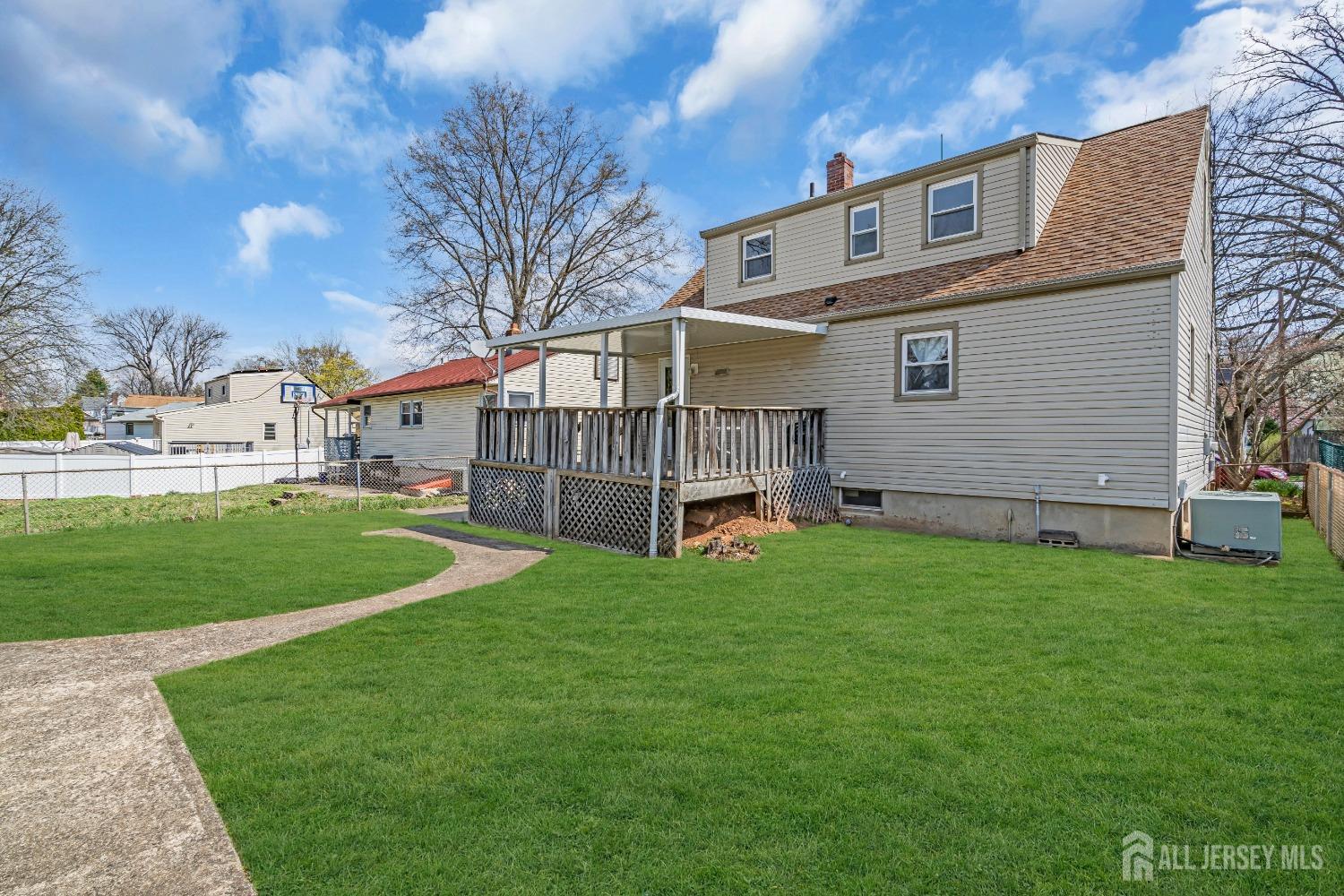 122 Orange Street, Edison, New Jersey image 30