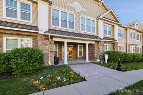 Condo For Sale - 4210 Cedar Village Boulevard<br/> Middlesex County, East Brunswick, NJ 08816