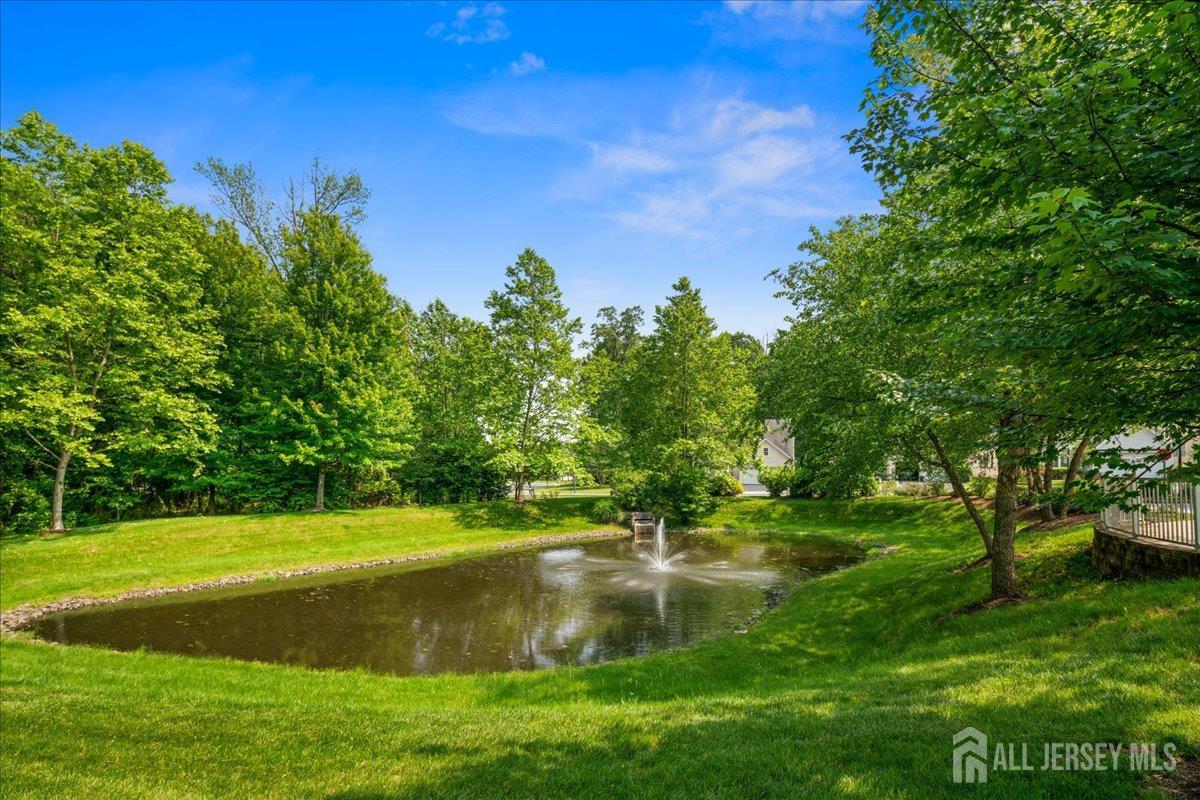 South Brunswick, New Jersey 08824, United States, 3 Bedrooms Bedrooms, ,3 BathroomsBathrooms,Residential,Pending,164892