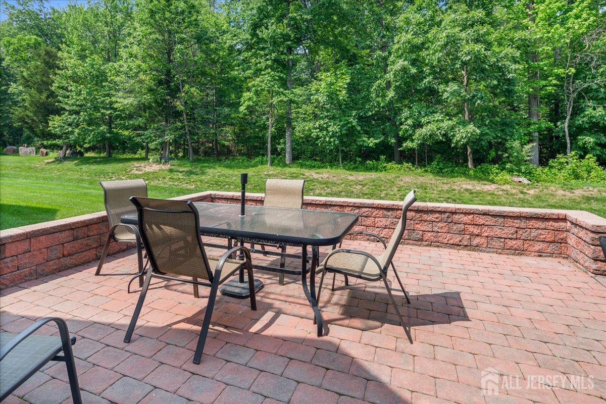 South Brunswick, New Jersey 08824, United States, 3 Bedrooms Bedrooms, ,3 BathroomsBathrooms,Residential,Pending,164892