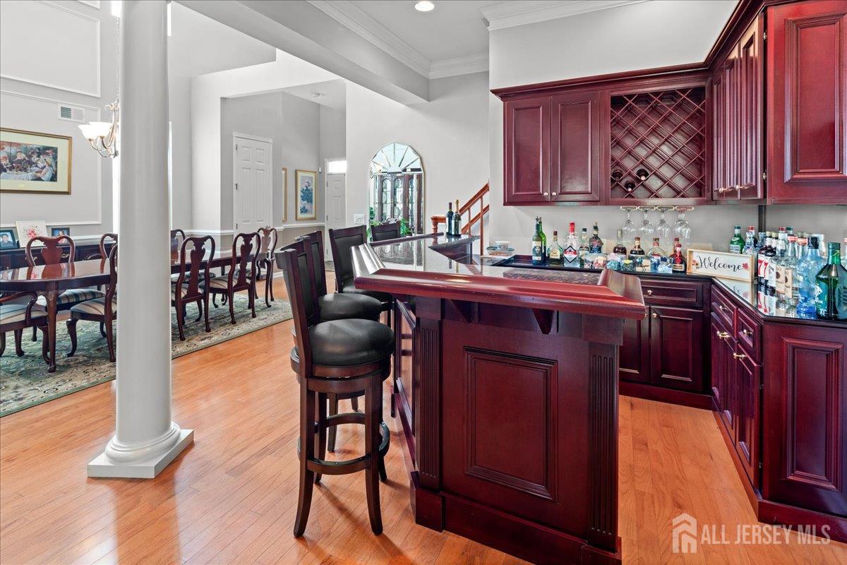 South Brunswick, New Jersey 08824, United States, 3 Bedrooms Bedrooms, ,3 BathroomsBathrooms,Residential,Pending,164892