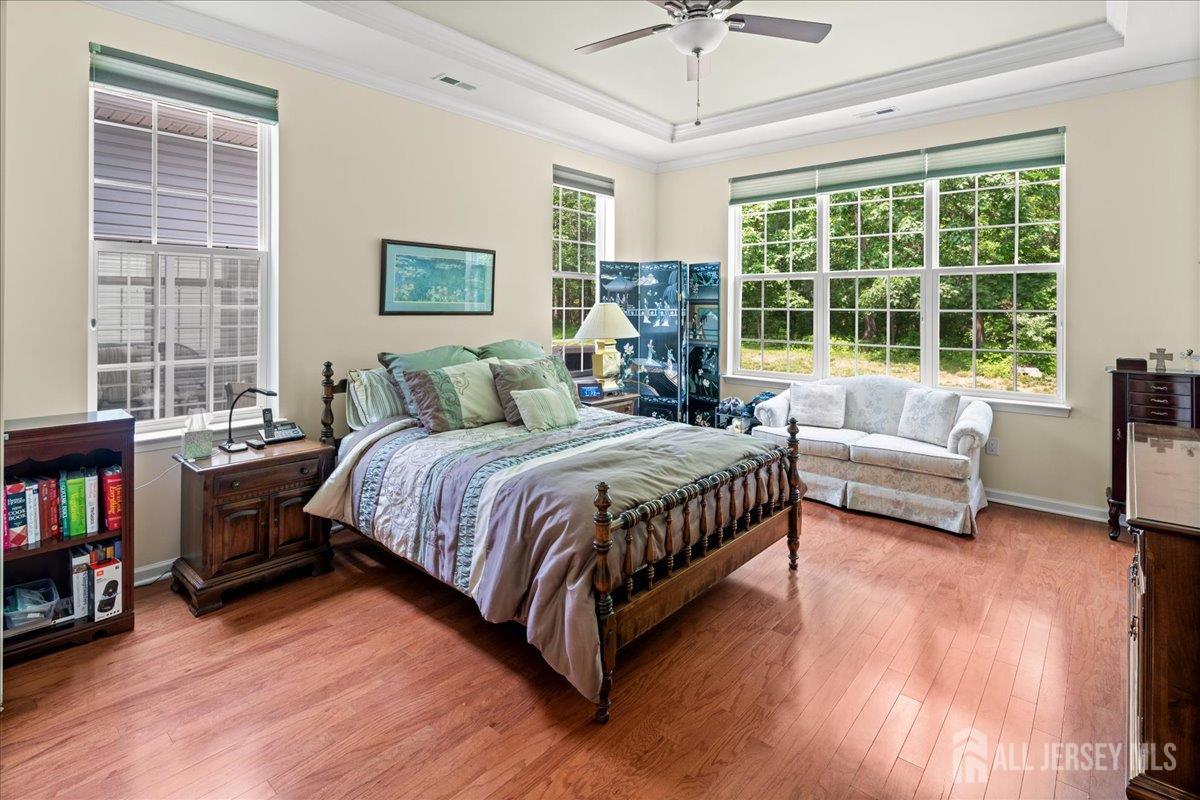 South Brunswick, New Jersey 08824, United States, 3 Bedrooms Bedrooms, ,3 BathroomsBathrooms,Residential,Pending,164892