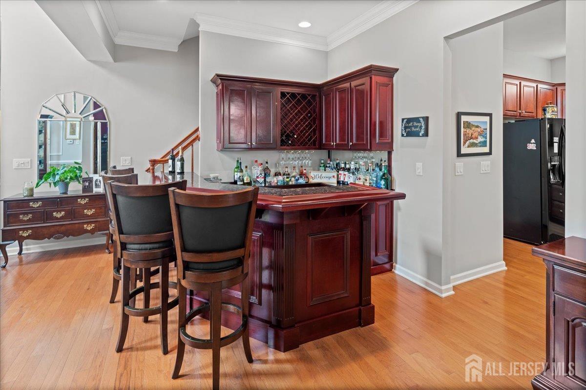 South Brunswick, New Jersey 08824, United States, 3 Bedrooms Bedrooms, ,3 BathroomsBathrooms,Residential,Pending,164892