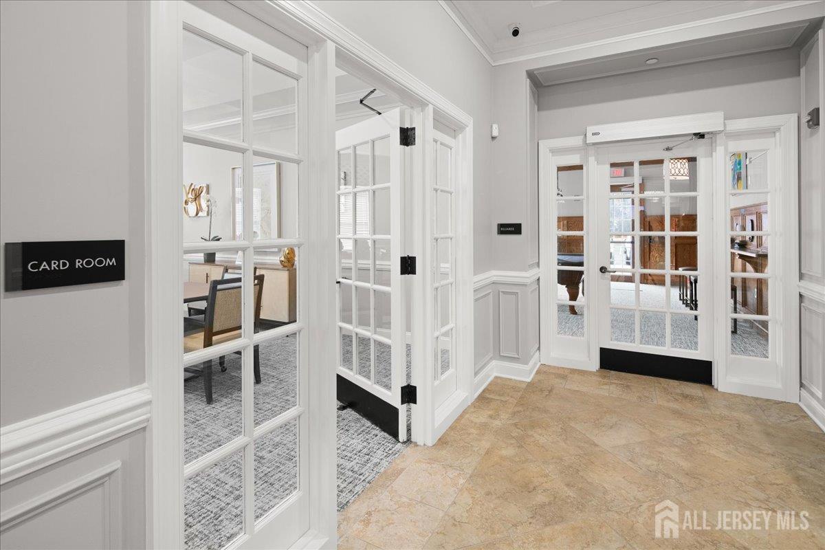 South Brunswick, New Jersey 08824, United States, 3 Bedrooms Bedrooms, ,3 BathroomsBathrooms,Residential,Pending,164892