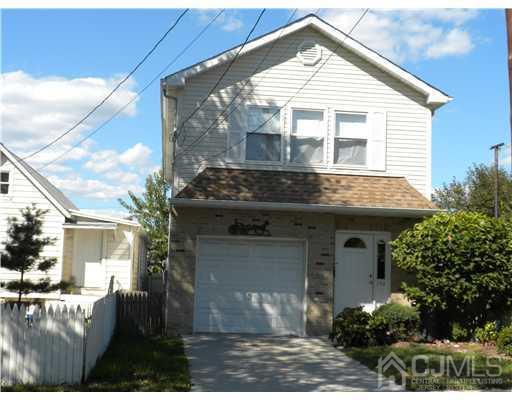 Photo 1 of 13 — 154 Lynd Street, Perth Amboy, NJ 08861