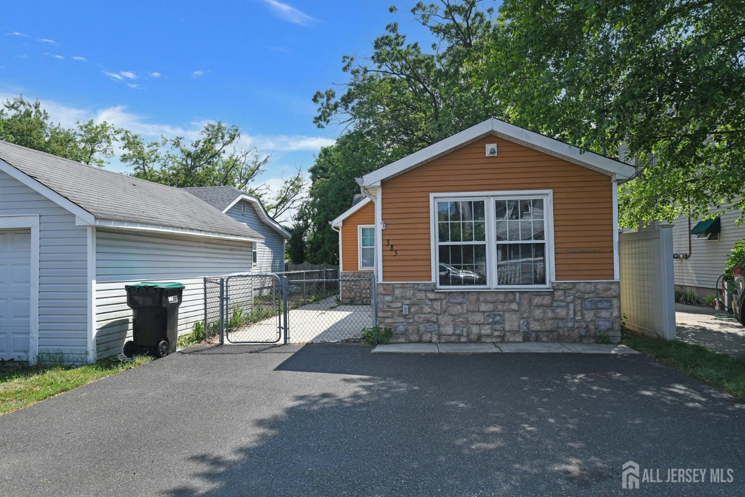 385 Shoreland Circle, Old Bridge, New Jersey image 24