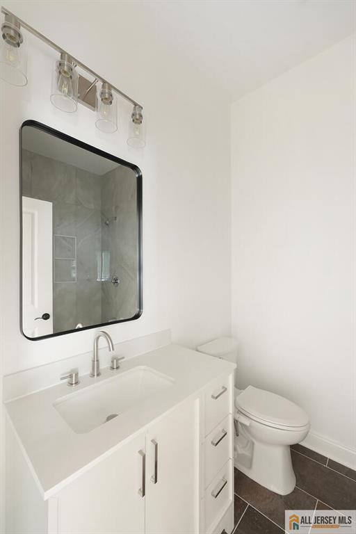 Edison, New Jersey, 08817, United States, 5 Bedrooms Bedrooms, ,4 BathroomsBathrooms,Residential,Active,1952281