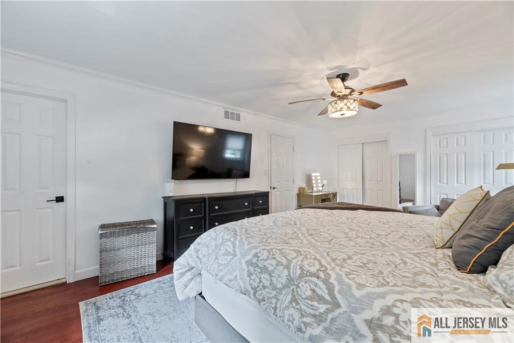 43 S Brook Drive, Milltown, New Jersey image 24