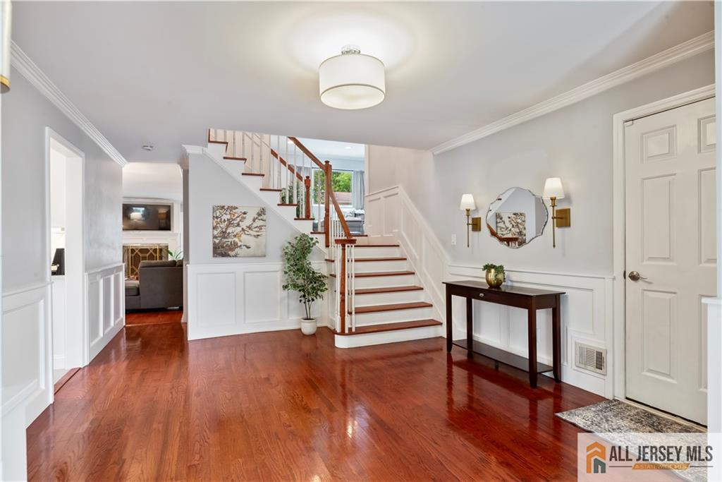 43 S Brook Drive, Milltown, New Jersey image 4