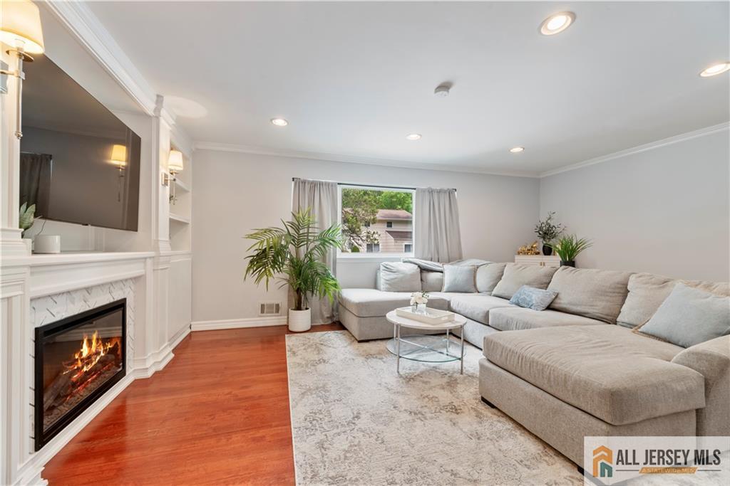 43 S Brook Drive, Milltown, New Jersey image 19