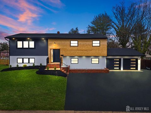 Homes For Sale - 12 Barker Road<br/> Franklin, NJ 08873