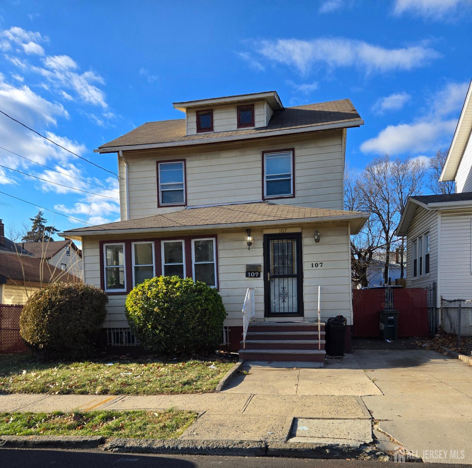 107 Howard Street, Irvington, New Jersey image 1