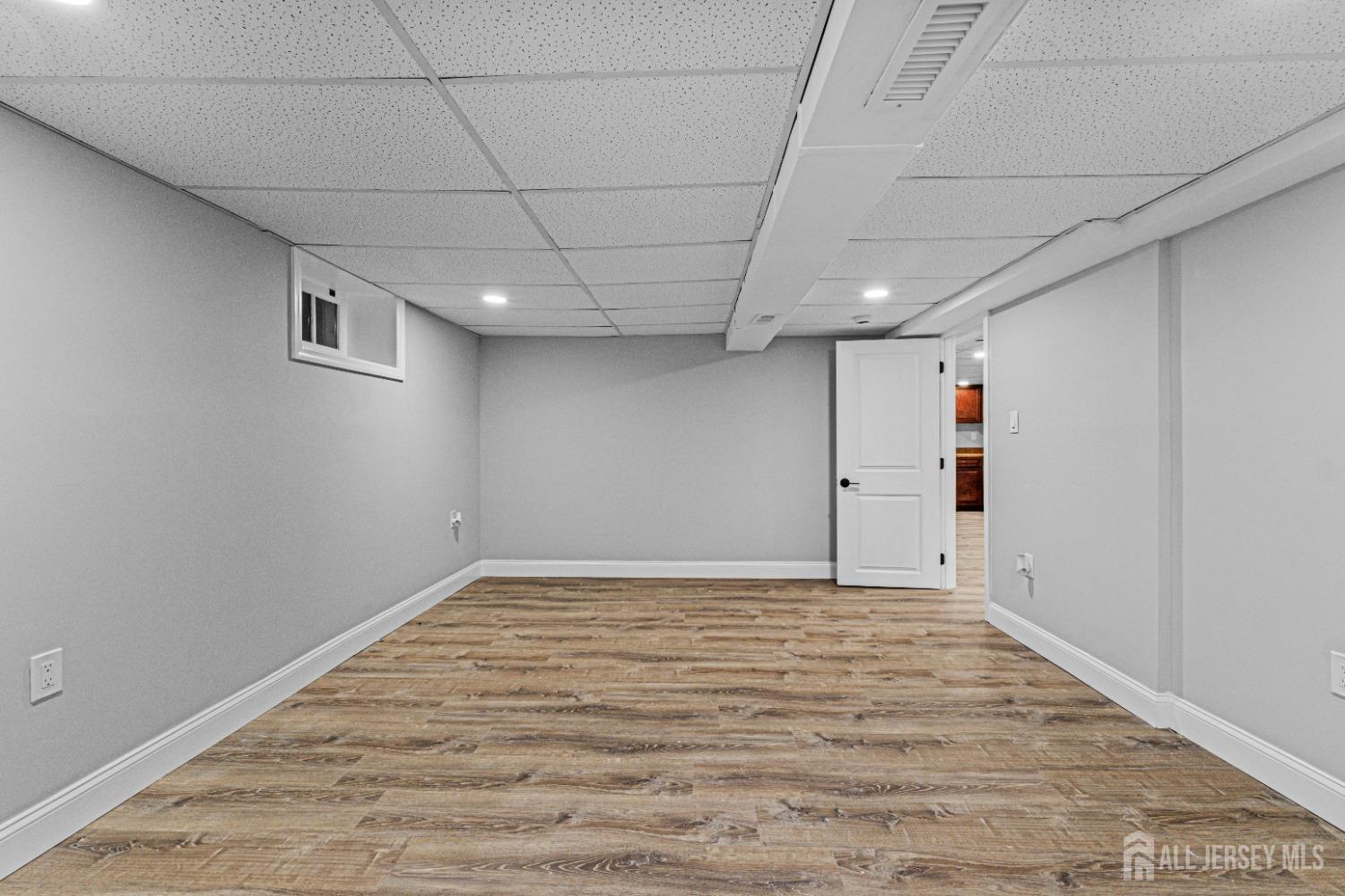 36 Garden Street, South River, New Jersey image 25