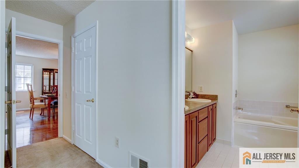 295 Waxwing Drive, Monroe Township, New Jersey image 15
