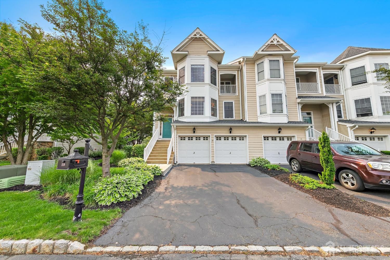 19 S Shore Drive, South Amboy, New Jersey image 1