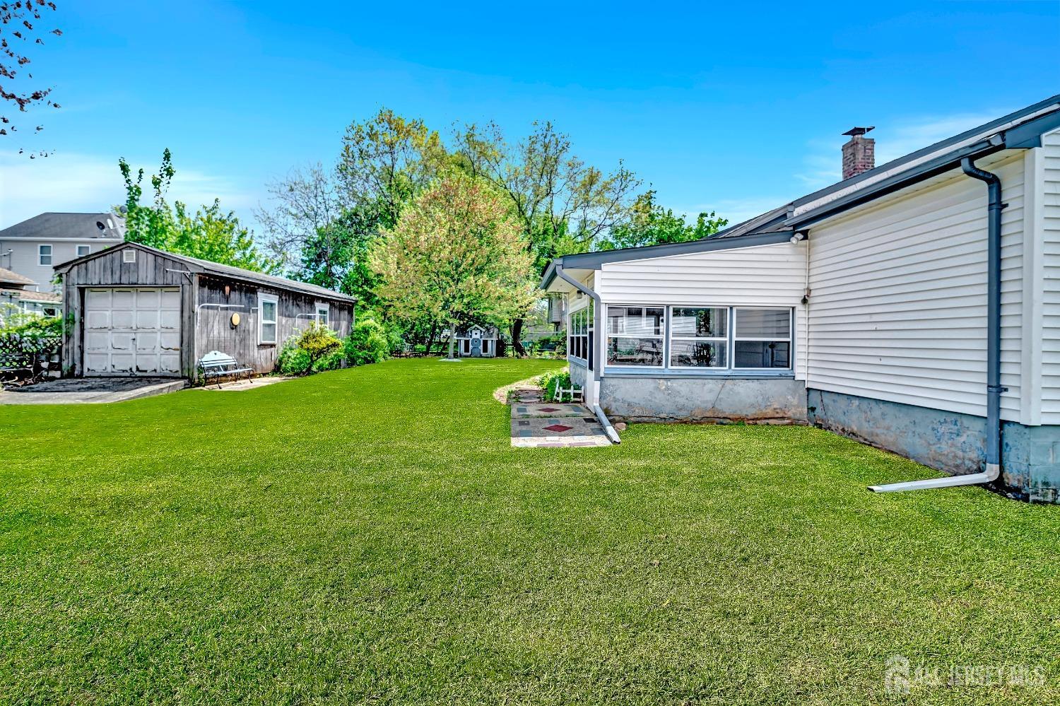1037 Charter Street, Piscataway, New Jersey image 24