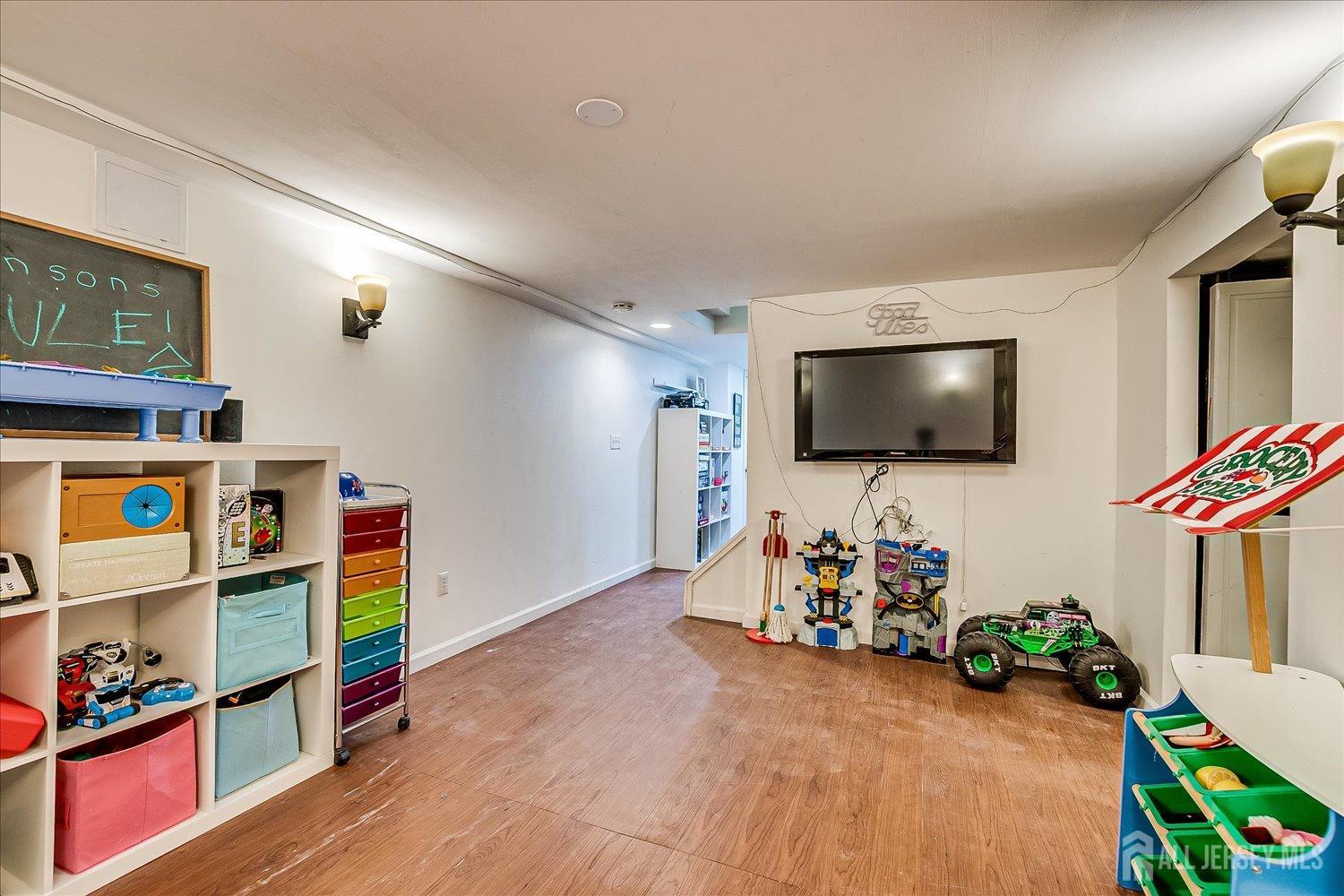 80 Myrtle Avenue, Metuchen, New Jersey image 36