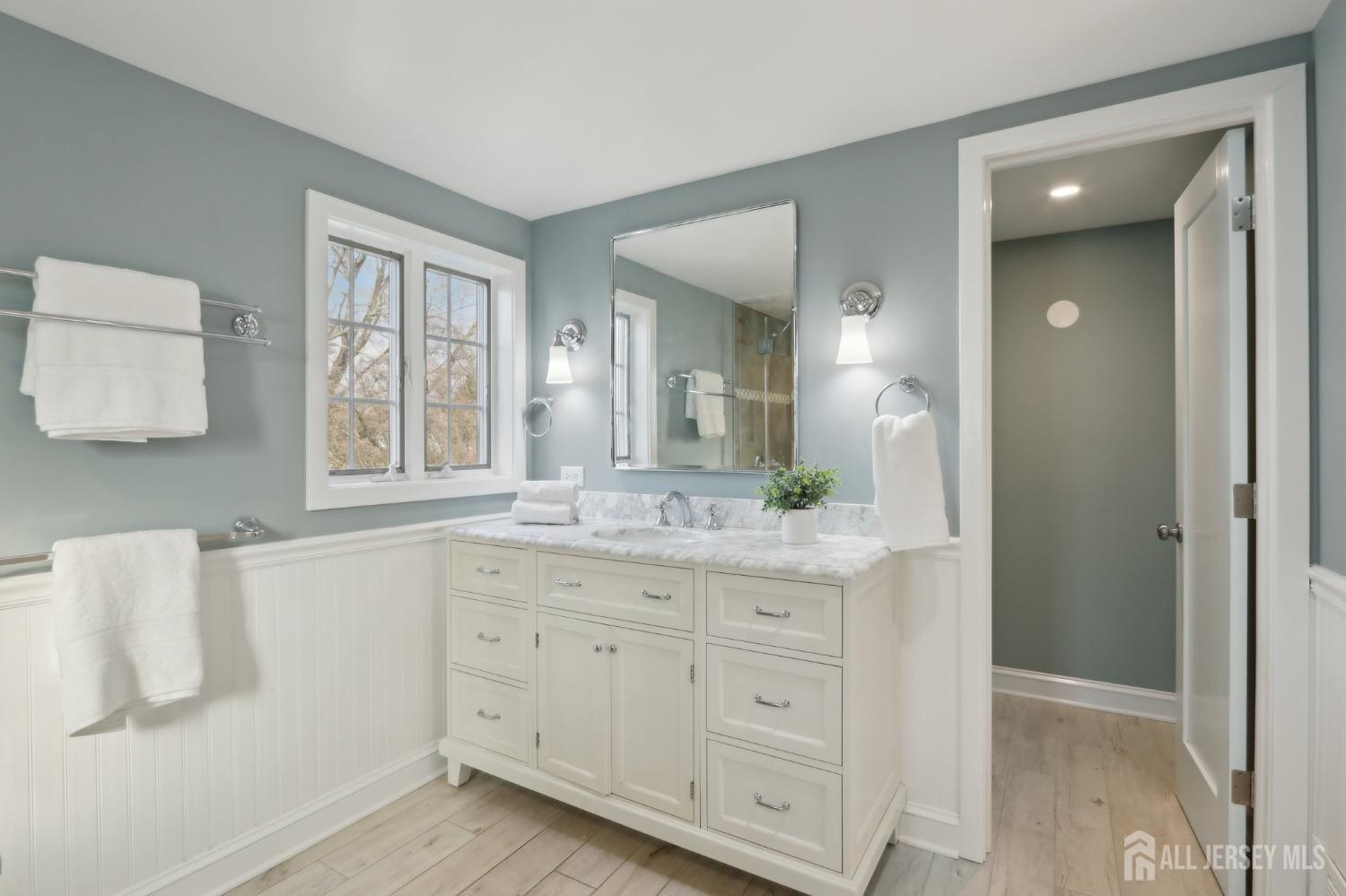 135 N Main Street, Cranbury, New Jersey image 44