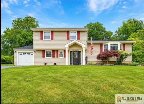 Homes For Sale - 16 Marlow Road<br/> East Brunswick, NJ 08816