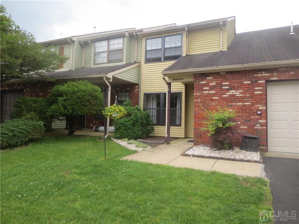 Photo 1 of 18 — 31 Walton Court, East Brunswick, NJ 08816