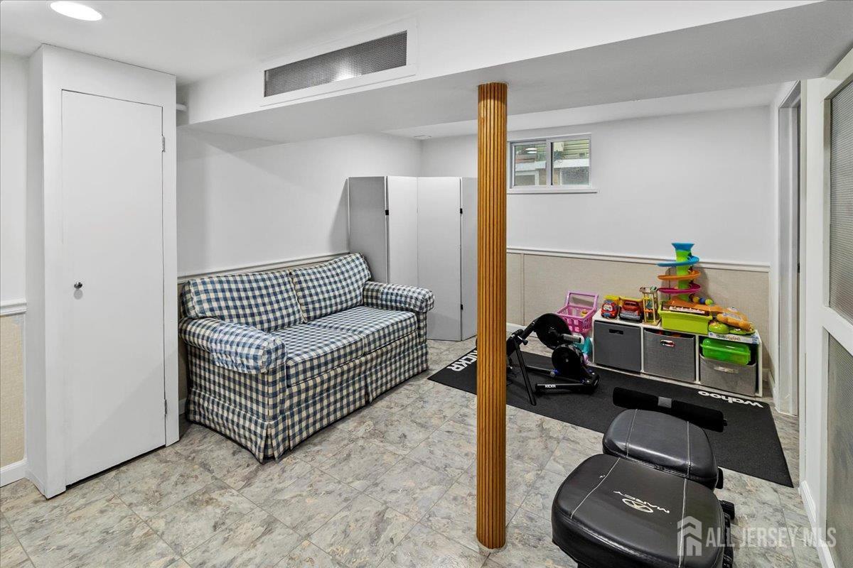 328 Becker Street, Highland Park, New Jersey image 20