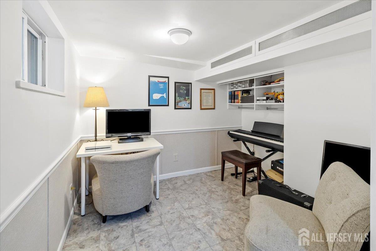 328 Becker Street, Highland Park, New Jersey image 22