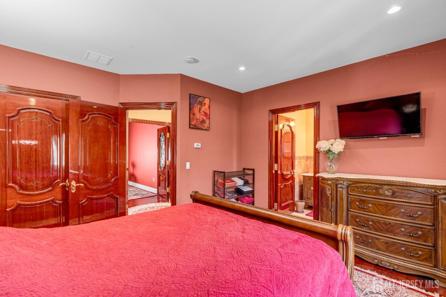 54 Stafford Road, Colonia, New Jersey image 48