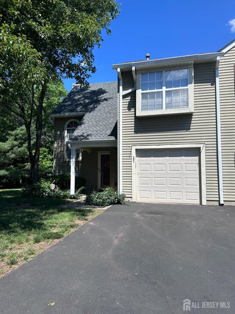 Condo For Sale - 231 Mcauliffe Court<br/> Franklin, NJ 08873