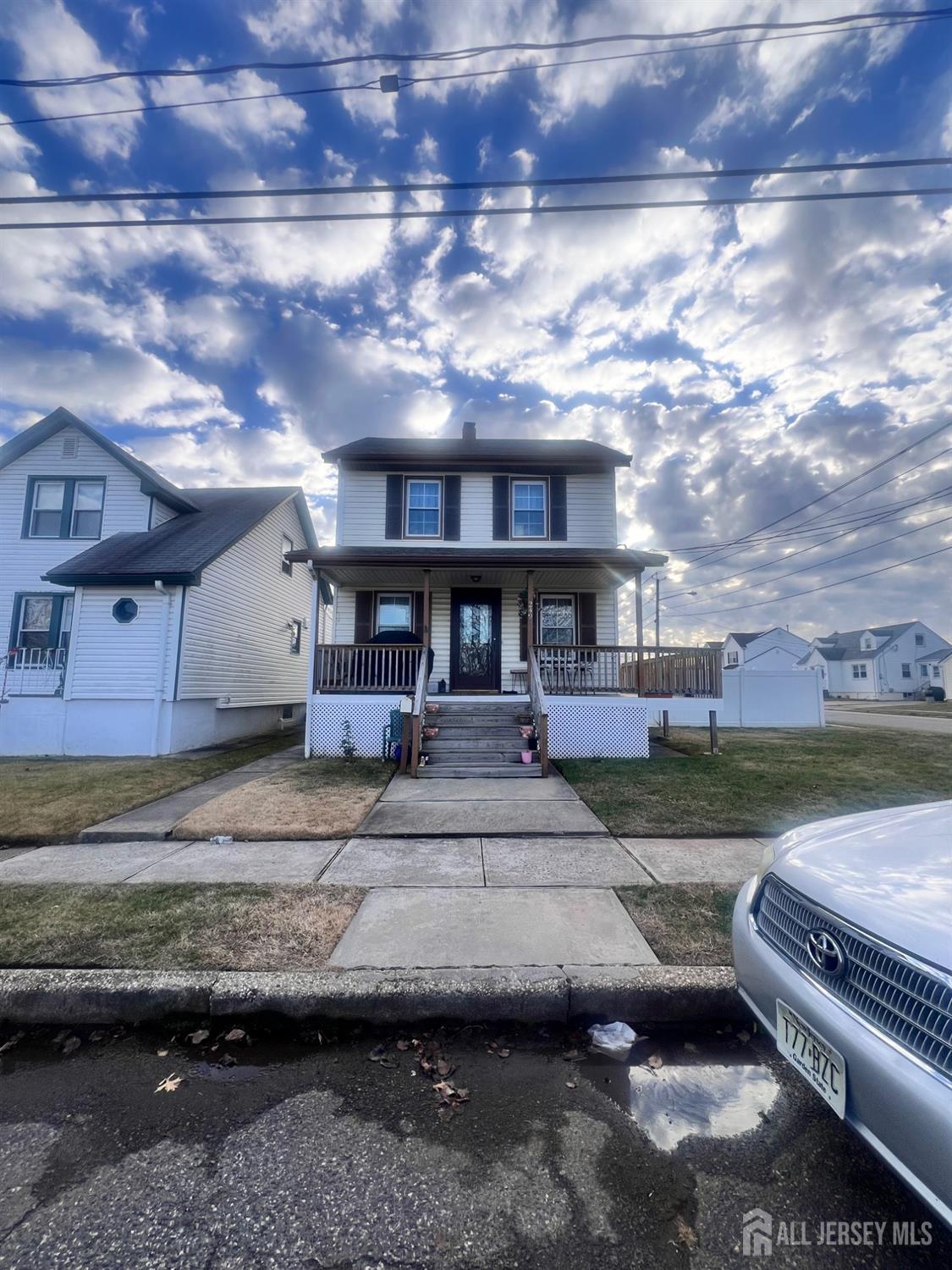 249 Elm Street, Carteret, New Jersey image 2