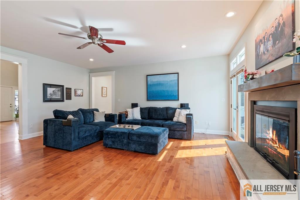 11 Hilltop Boulevard, East Brunswick, New Jersey image 12