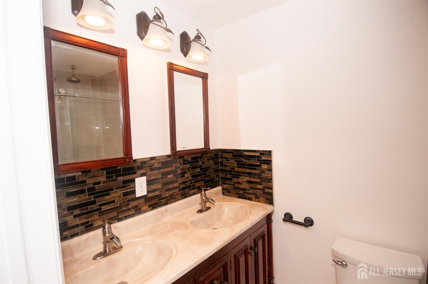 6505 Hana Road, Edison, New Jersey image 15