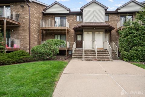 Homes For Rent - 4410 Birchwood Court<br/> North Brunswick, NJ 08902