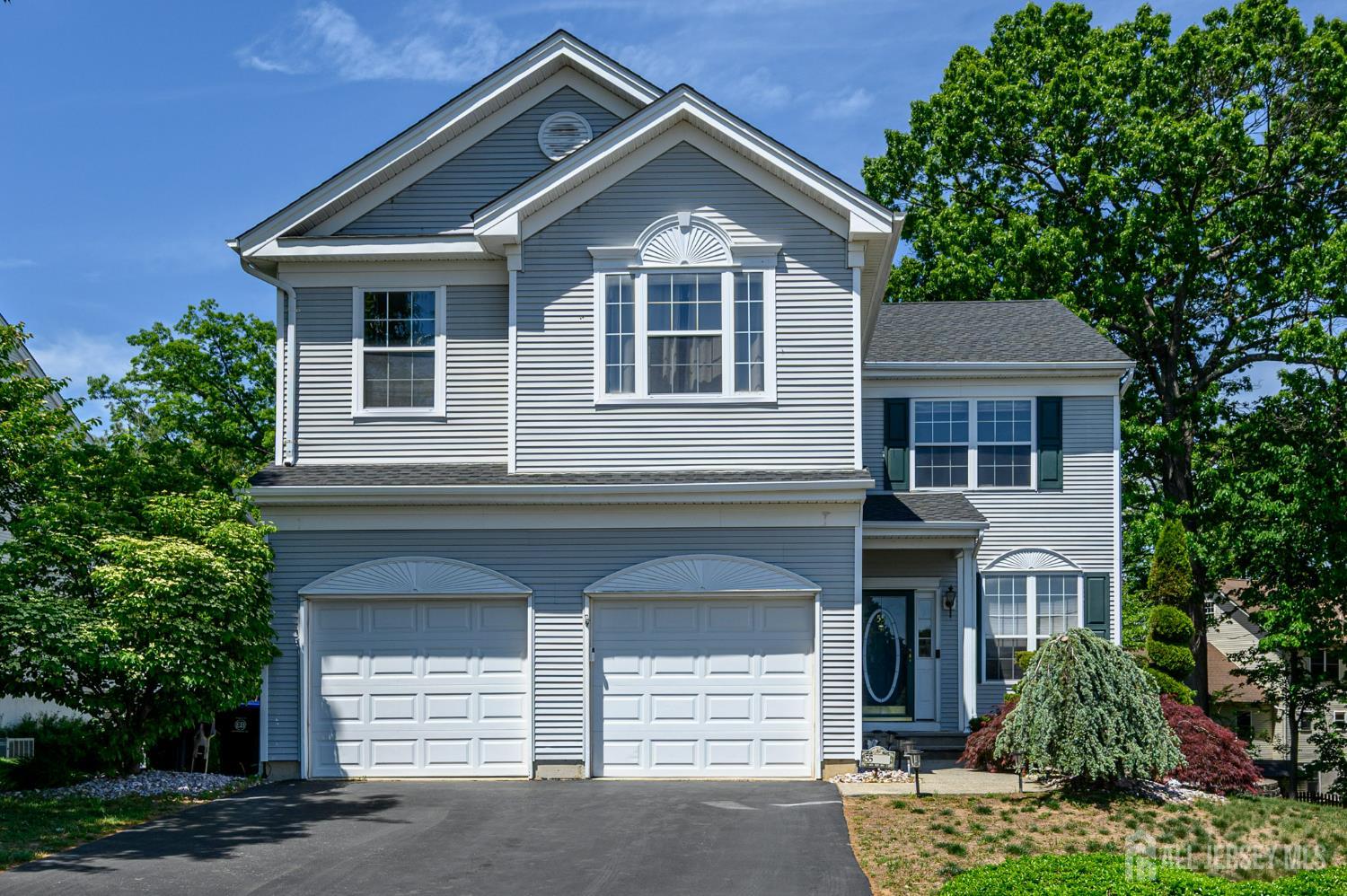 55 Park Knoll Drive, East Brunswick, New Jersey image 1