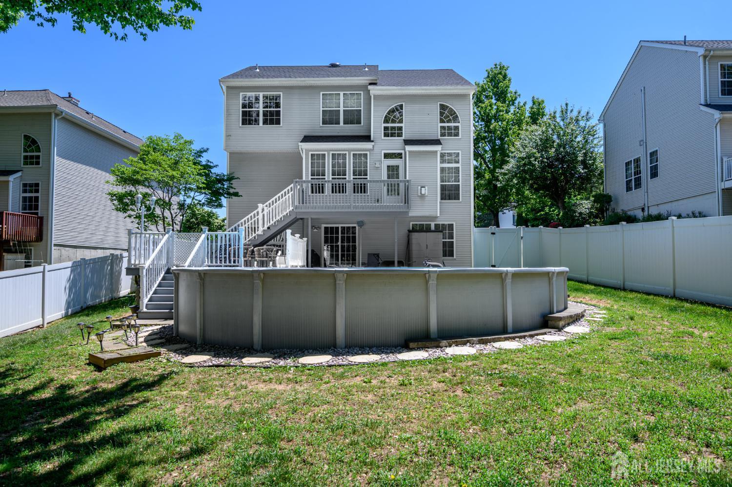 55 Park Knoll Drive, East Brunswick, New Jersey image 34