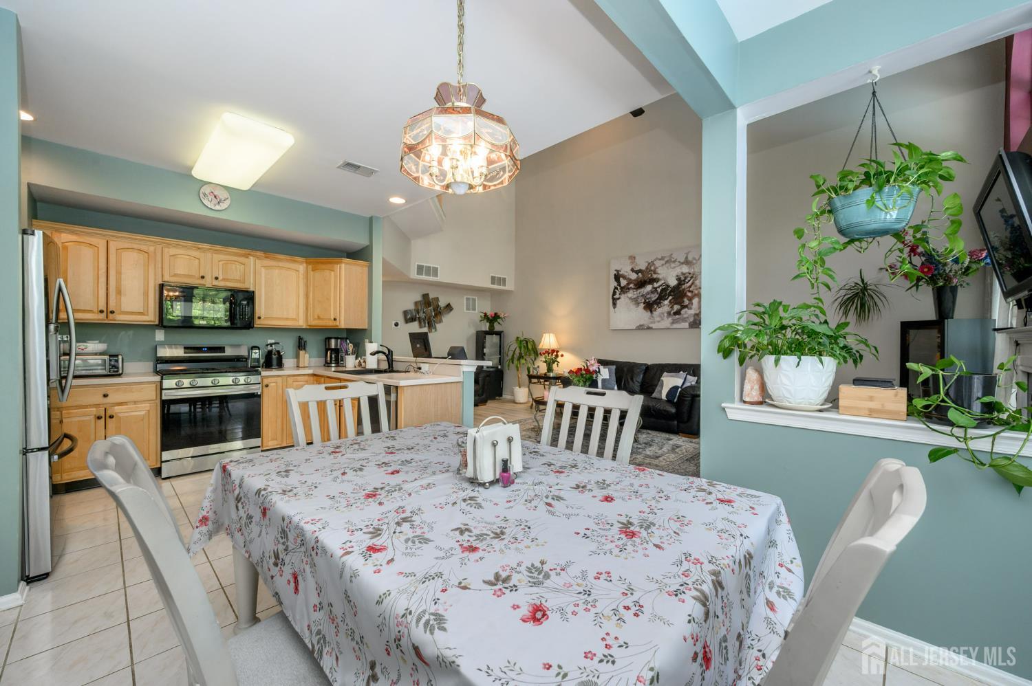 55 Park Knoll Drive, East Brunswick, New Jersey image 12