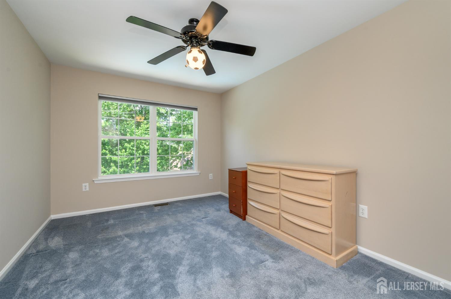 55 Park Knoll Drive, East Brunswick, New Jersey image 28