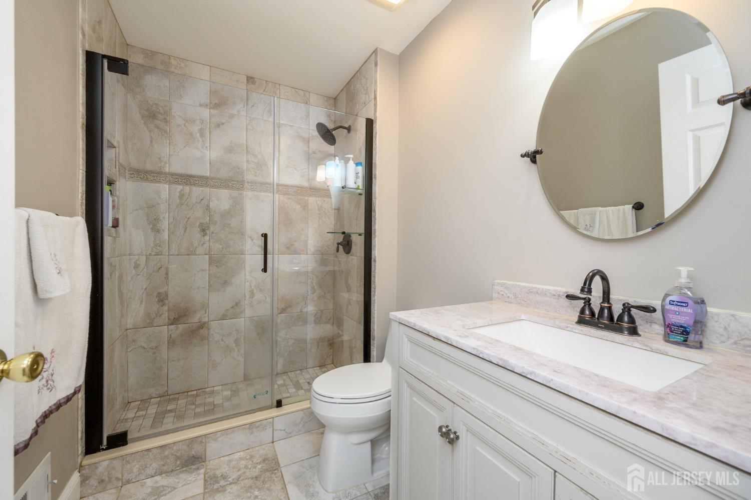 55 Park Knoll Drive, East Brunswick, New Jersey image 31