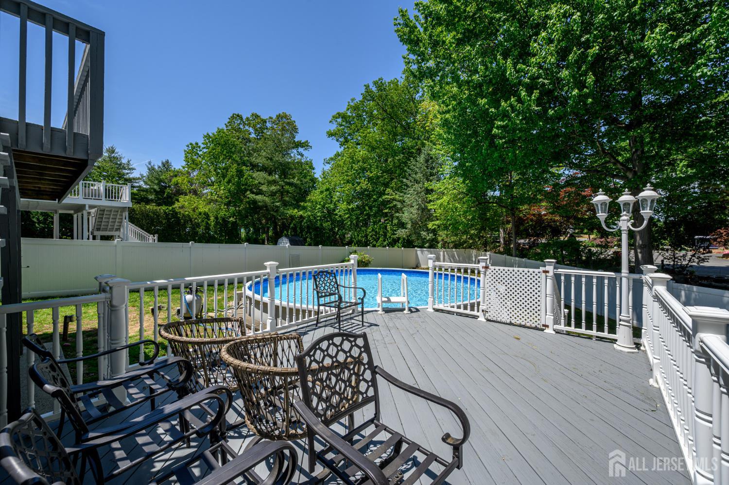 55 Park Knoll Drive, East Brunswick, New Jersey image 38