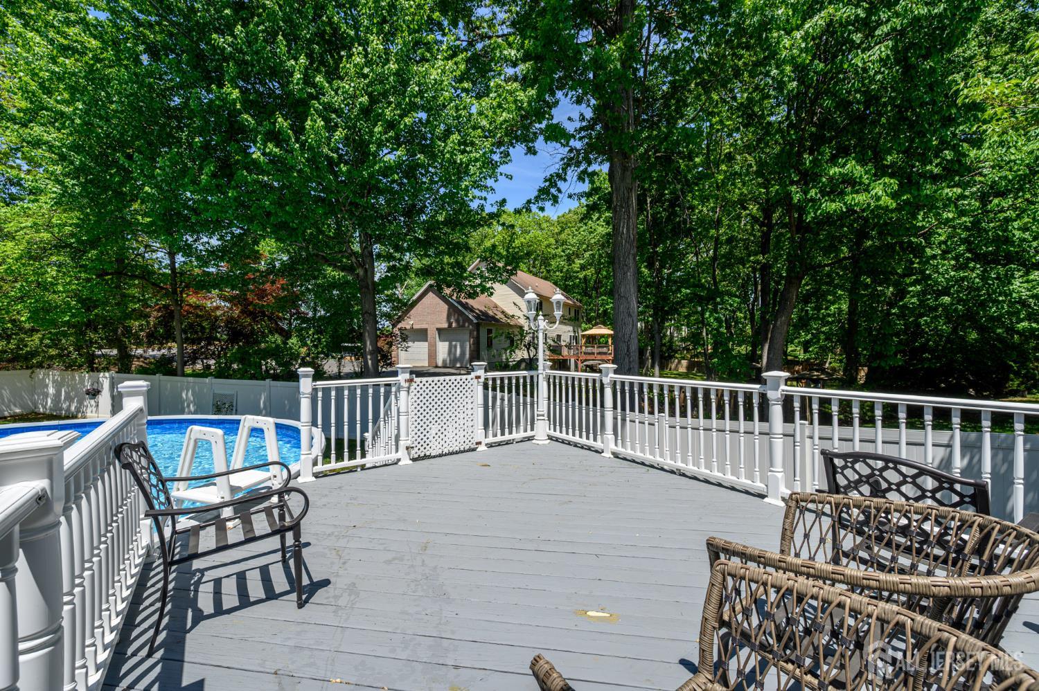 55 Park Knoll Drive, East Brunswick, New Jersey image 39