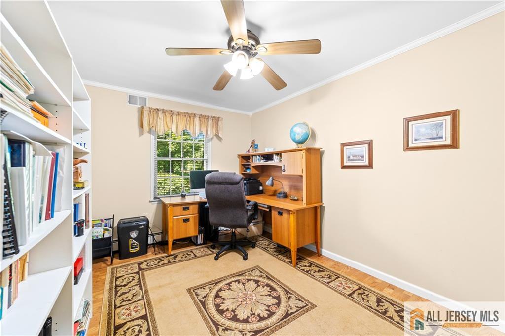 21 Tanglewood Place, Monroe Township, New Jersey image 16