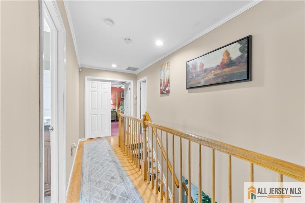 21 Tanglewood Place, Monroe Township, New Jersey image 17