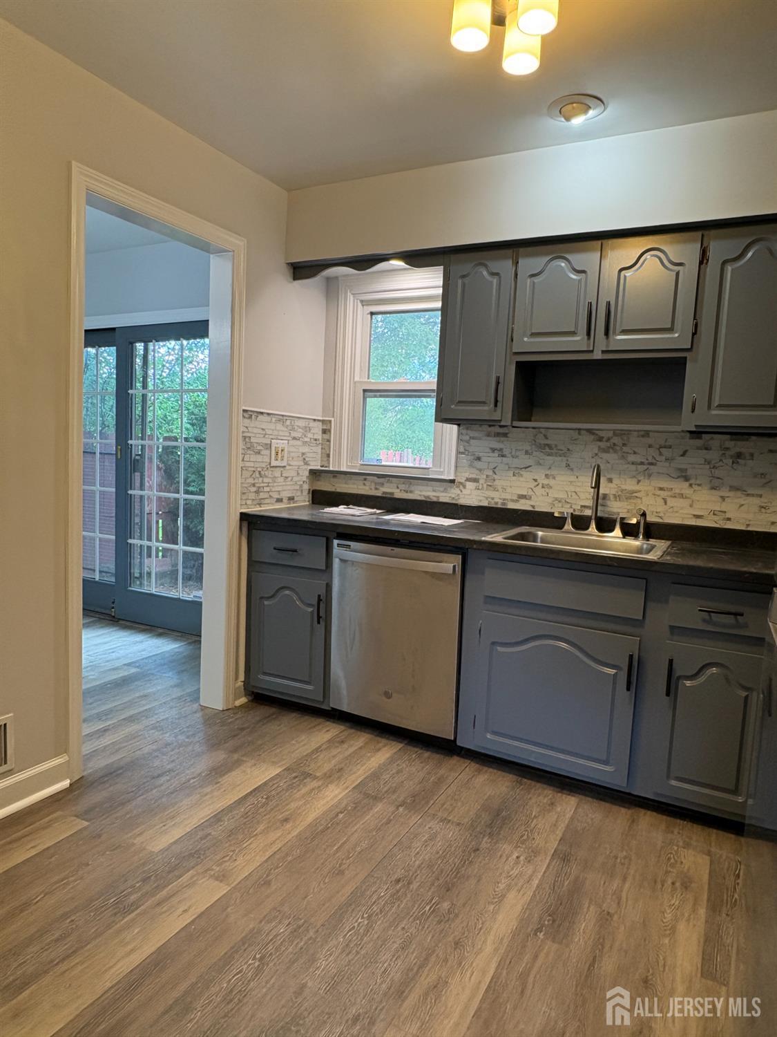 6 Canterbury Lane, Sayreville, New Jersey image 18