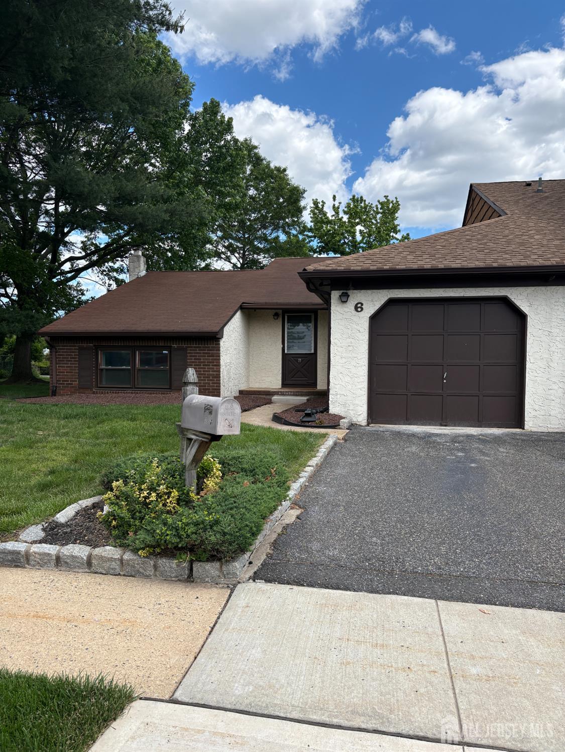 6 Canterbury Lane, Sayreville, New Jersey image 2