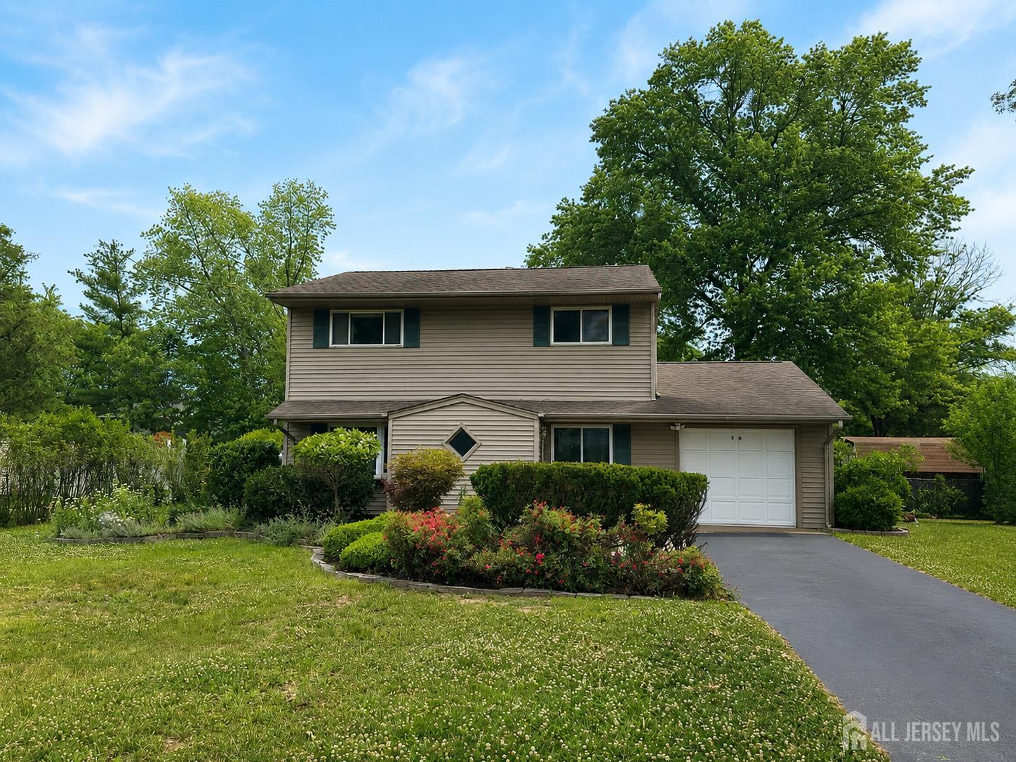 Photo 1 of 27 — 50 Sand Hills Road, South Brunswick, NJ 08824