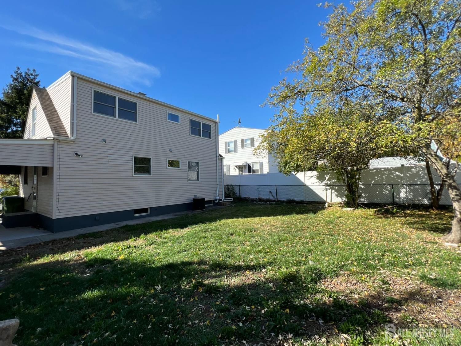 23 Morgan Drive, Edison, New Jersey image 16