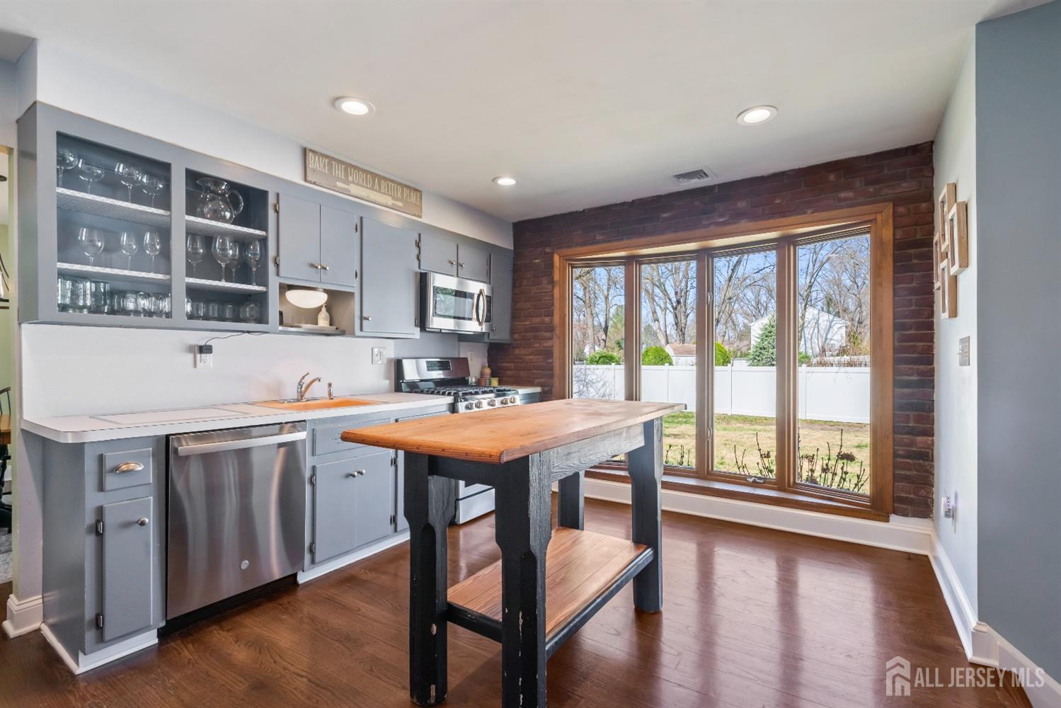 3 Patricia Street, East Brunswick, New Jersey image 9