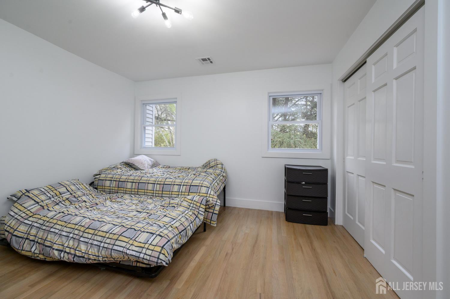 Toms River, New Jersey, 08755, United States, 5 Bedrooms Bedrooms, ,4 BathroomsBathrooms,Residential,Active,2042159