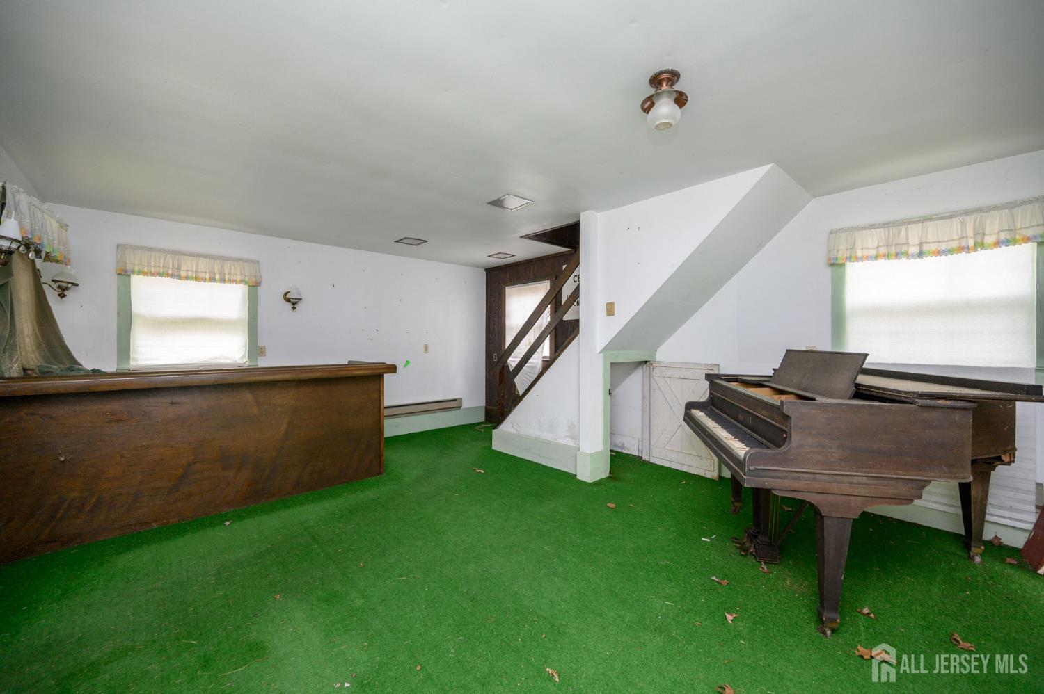 Toms River, New Jersey, 08755, United States, 5 Bedrooms Bedrooms, ,4 BathroomsBathrooms,Residential,Active,2042159