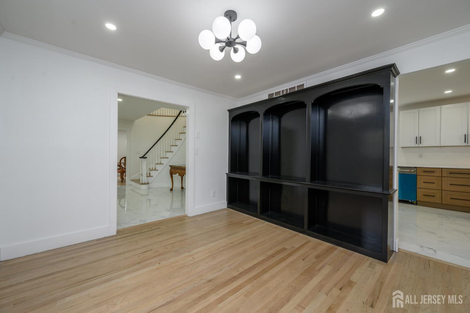 Toms River, New Jersey, 08755, United States, 5 Bedrooms Bedrooms, ,4 BathroomsBathrooms,Residential,Active,2042159