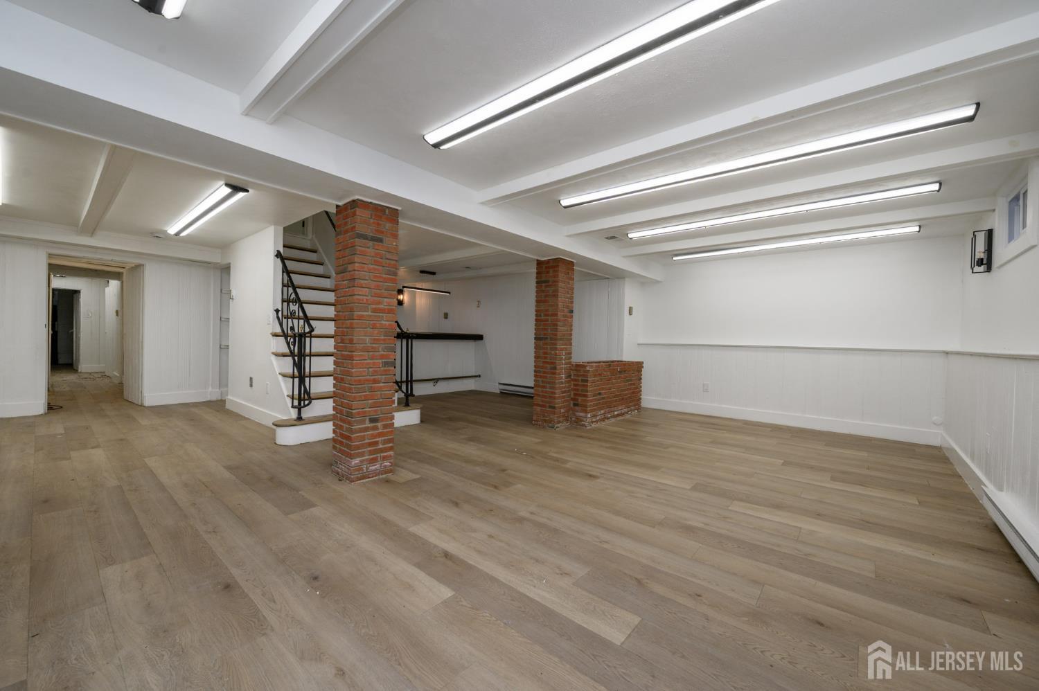 Toms River, New Jersey, 08755, United States, 5 Bedrooms Bedrooms, ,4 BathroomsBathrooms,Residential,Active,2042159